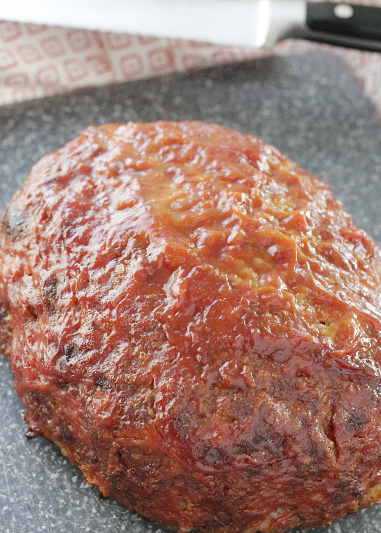 The Best Basic Meatloaf Recipe - simple family dinner - Foodtastic Mom
