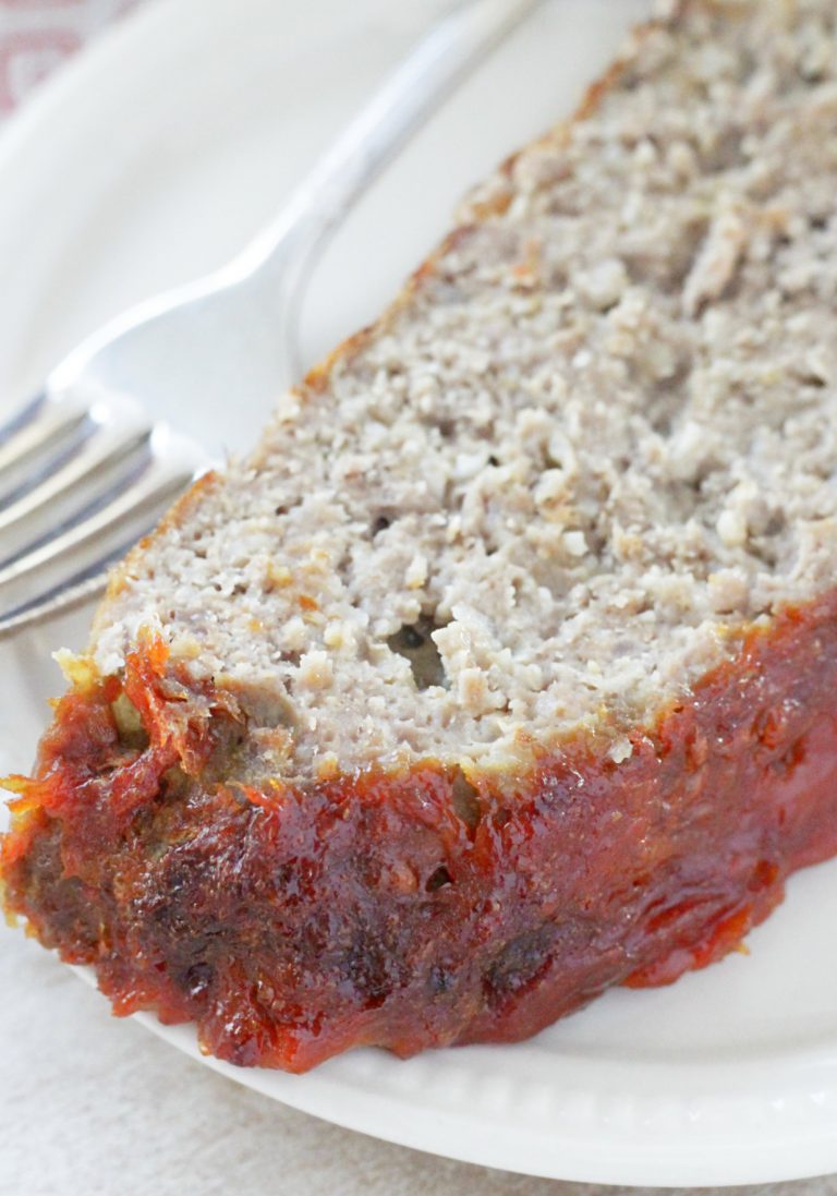 The Best Basic Meatloaf Recipe simple family dinner Foodtastic Mom