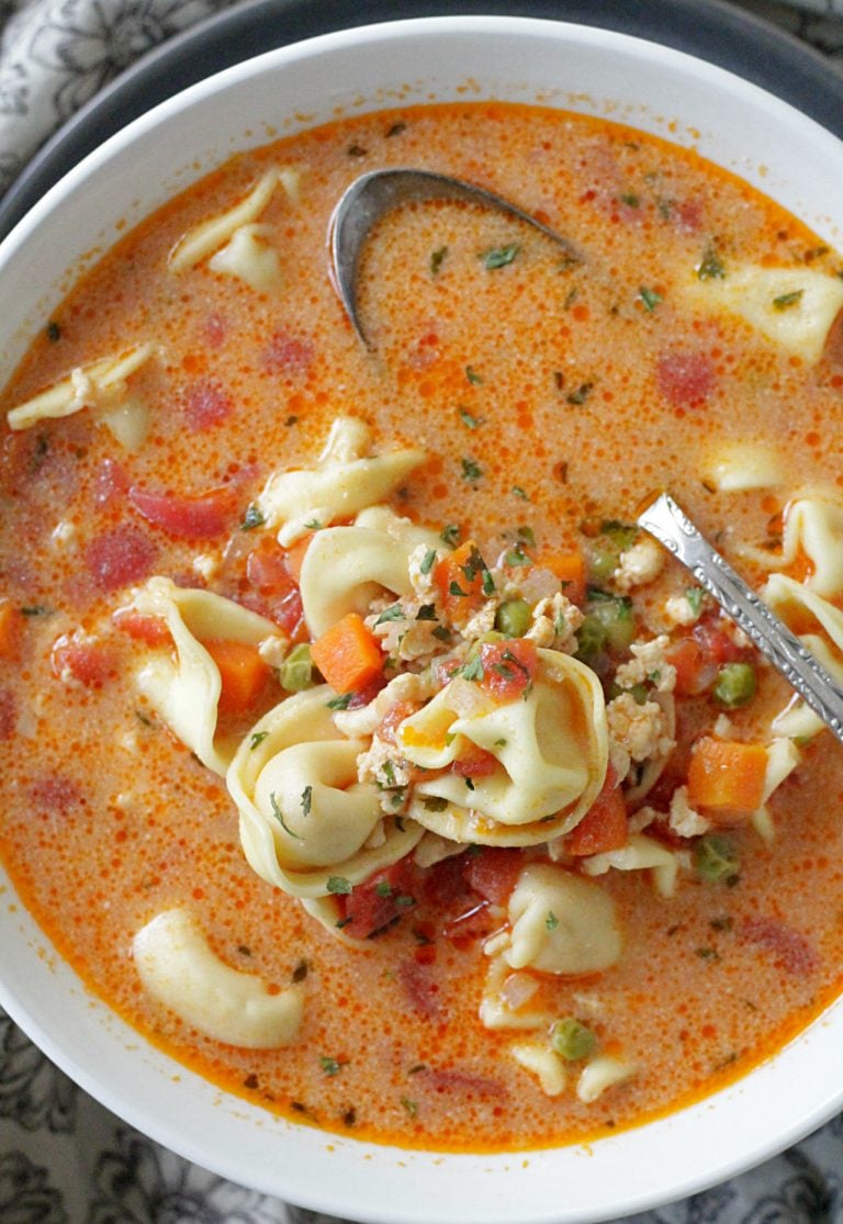 Creamy Cheese Tortellini Soup Foodtastic Mom   Tortellinisoup1 768x1115 