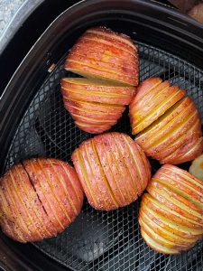 Air Fryer Hasselback Potatoes - Foodtastic Mom