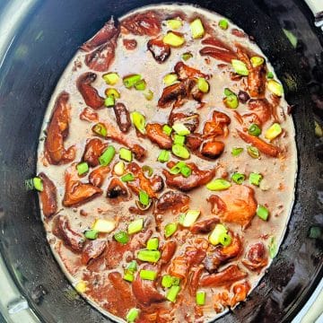 perfectly cooked bourbon chicken ready to serve from the Crockpot